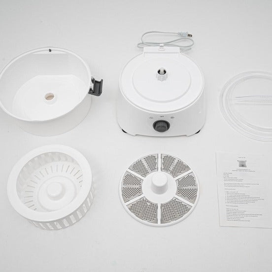 Electric potato peeler